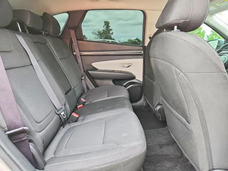 2024 HYUNDAI TUCSON SE  