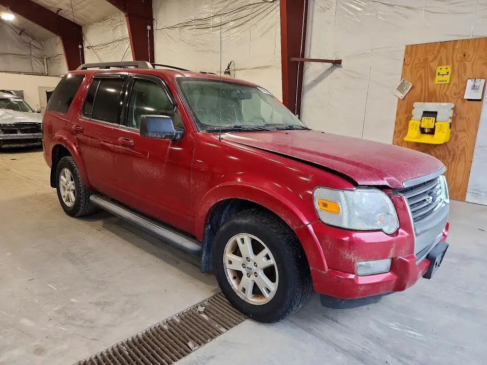 2010 FORD EXPLORER XLT  