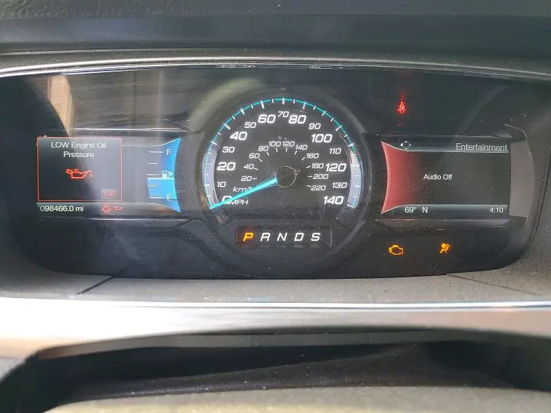 2017 FORD TAURUS SEL  