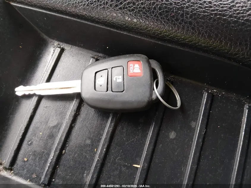 2019 TOYOTA TUNDRA SR5 5.7L V8