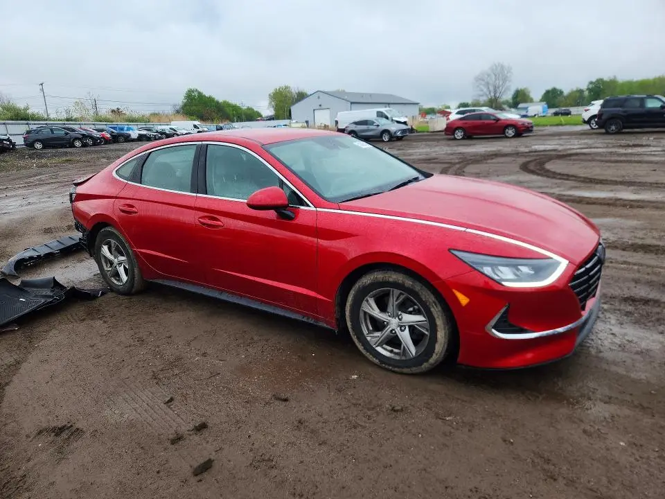 2021 HYUNDAI SONATA SE  