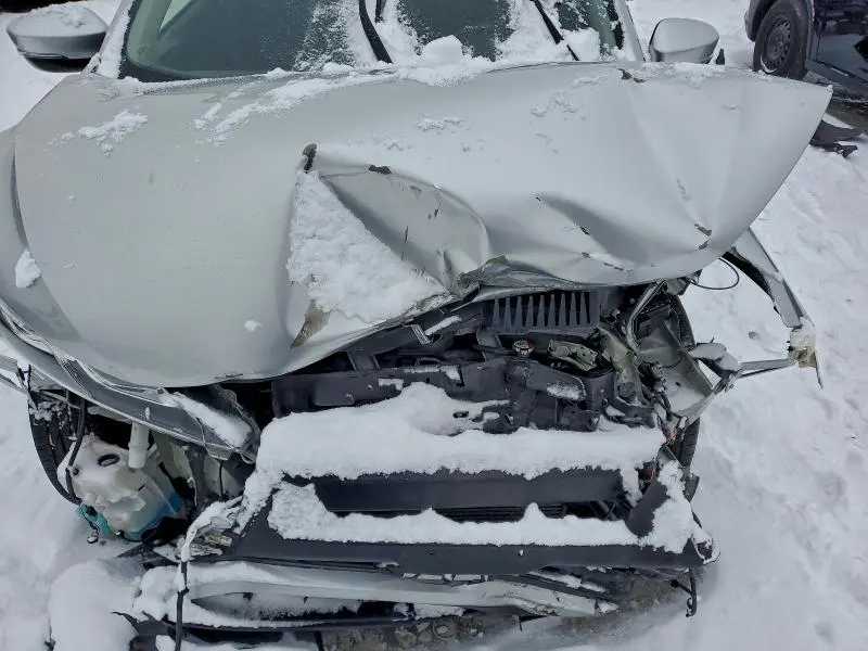 2020 MITSUBISHI ECLIPSE CROSS ES  