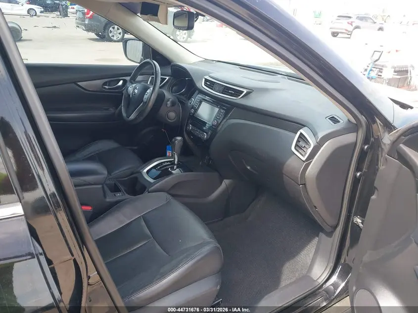 2015 NISSAN ROGUE SL