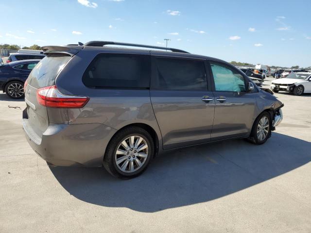 2017 TOYOTA SIENNA XLE