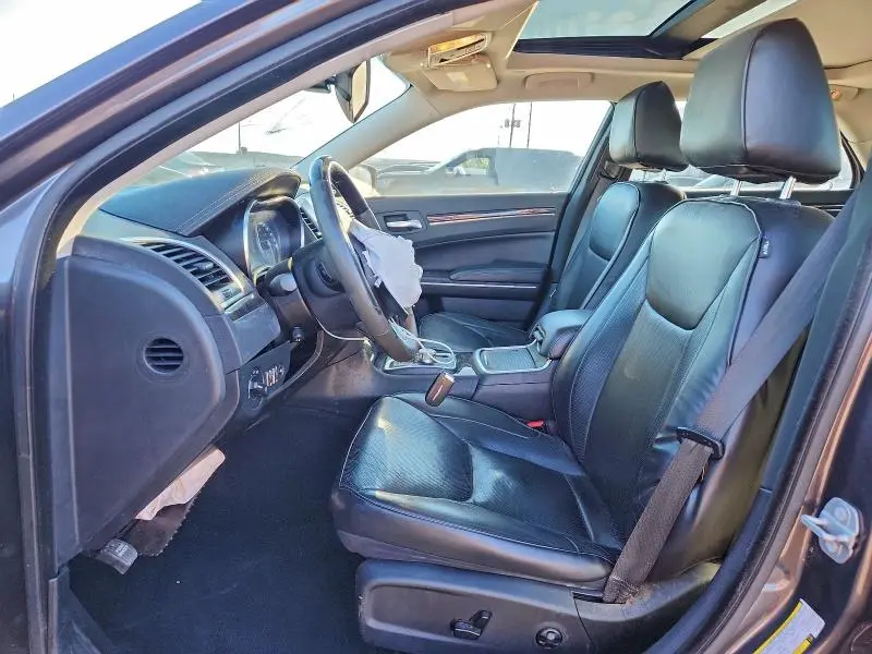 2020 CHRYSLER 300 LIMITED  