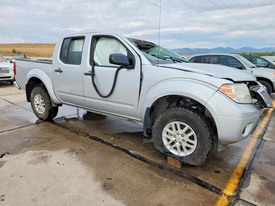 2019 NISSAN FRONTIER SV  