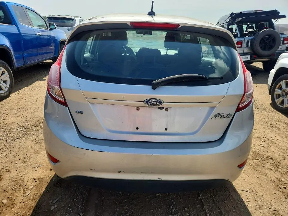 2018 FORD FIESTA SE  