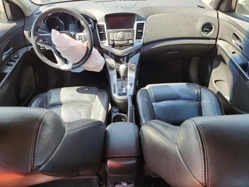 2014 CHEVROLET CRUZE LT  