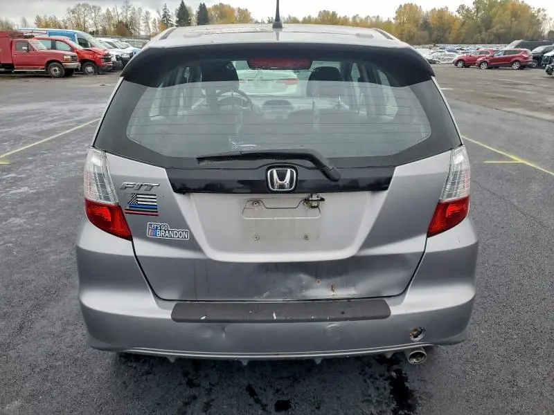 2010 HONDA FIT SPORT  