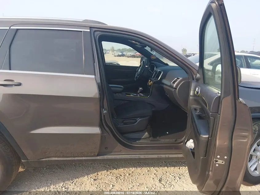 2019 JEEP GRAND CHEROKEE LAREDO E 4X2