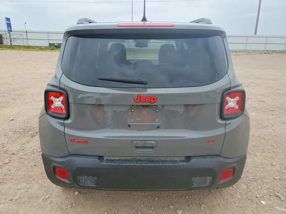 2022 JEEP RENEGADE LATITUDE  