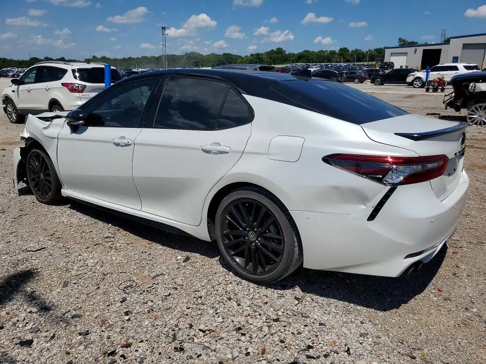 2022 TOYOTA CAMRY XSE V6  