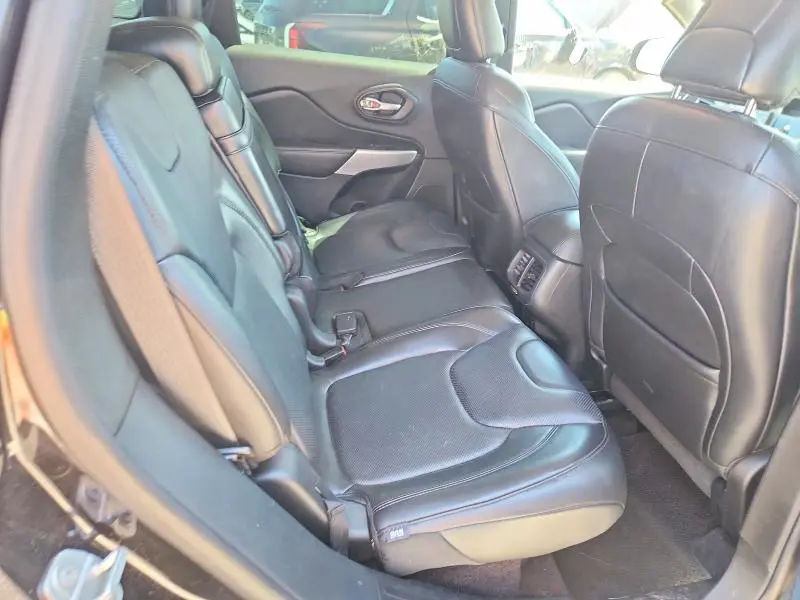 2016 JEEP CHEROKEE OVERLAND  