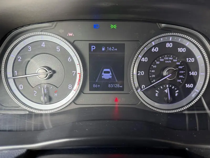 2021 HYUNDAI SONATA SE  