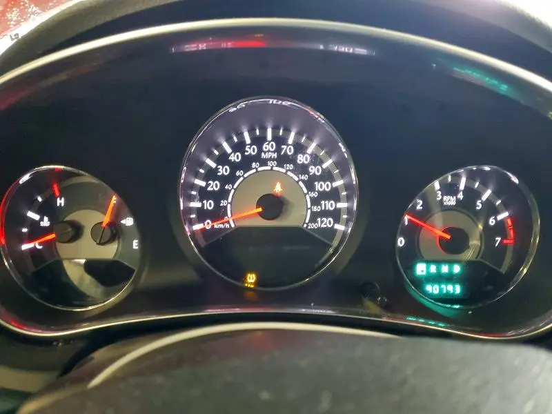 2012 CHRYSLER 200 LX  