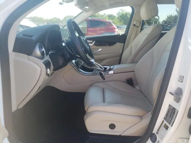 2016 MERCEDES-BENZ GLC 300  