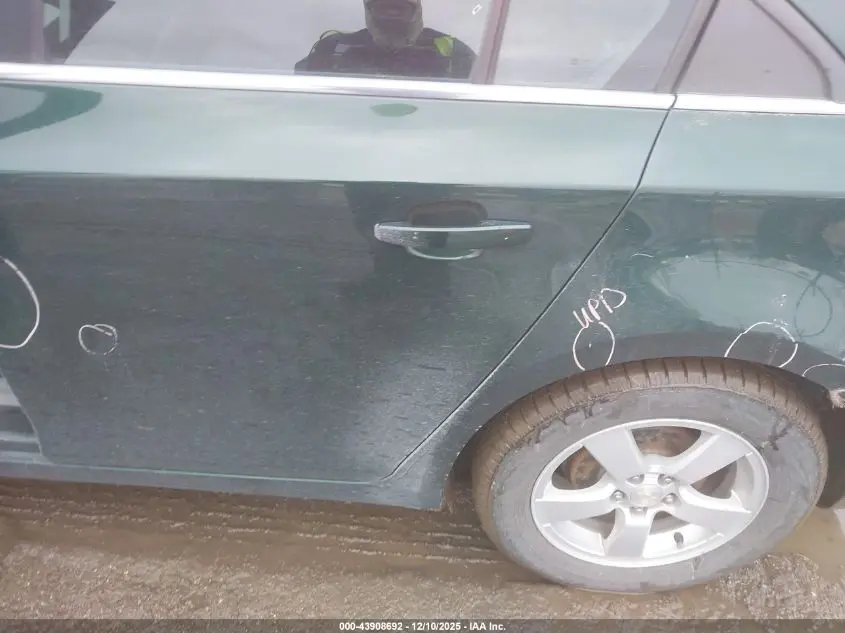 2015 CHEVROLET CRUZE 1LT AUTO