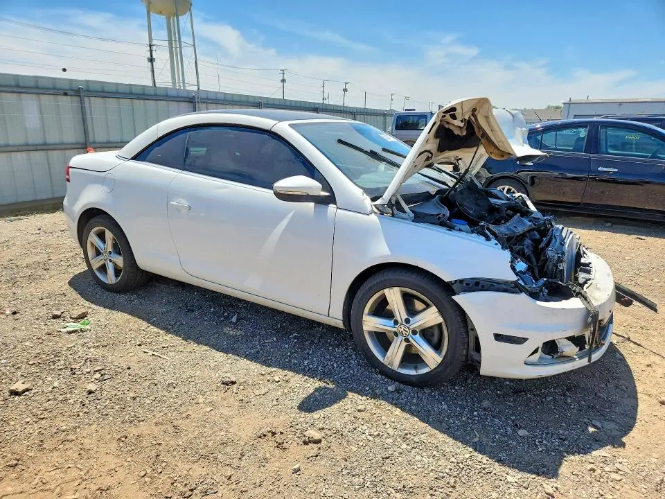 2012 VOLKSWAGEN EOS LUX  
