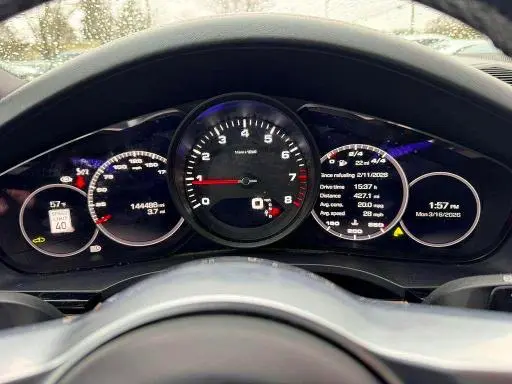 2021 PORSCHE CAYENNE   