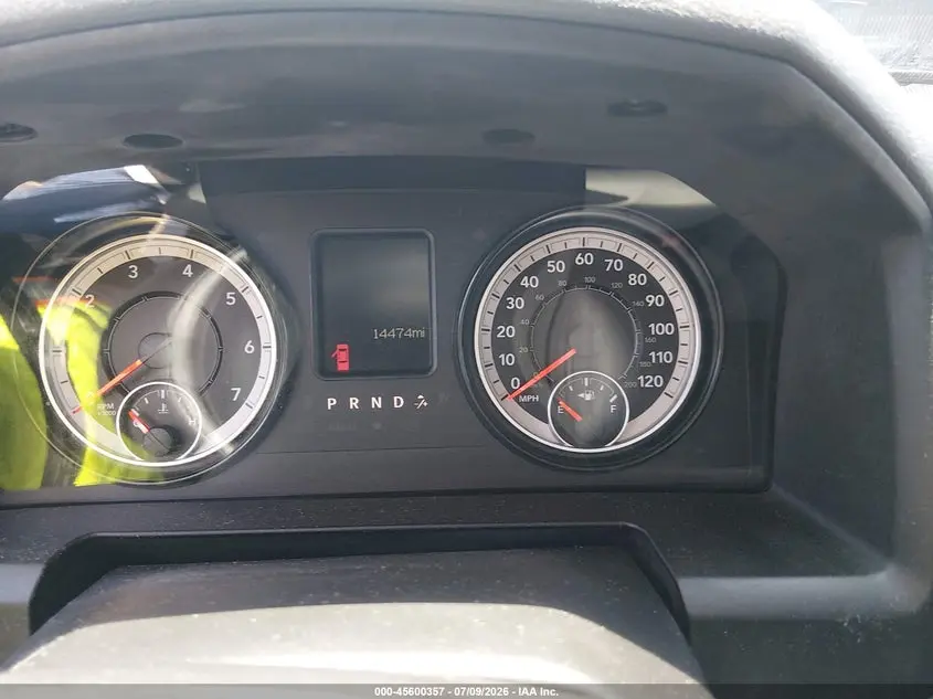 2017 RAM 1500 TRADESMAN  4X2 8' BOX