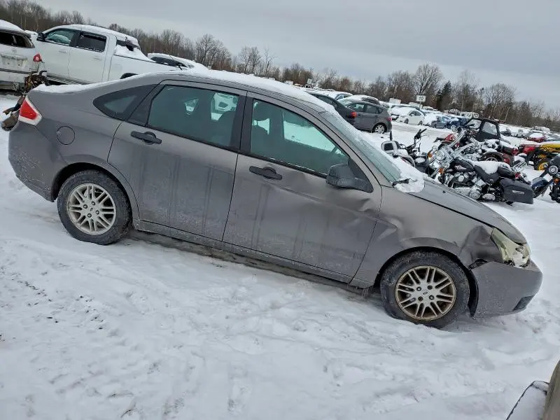 2011 FORD FOCUS SE  