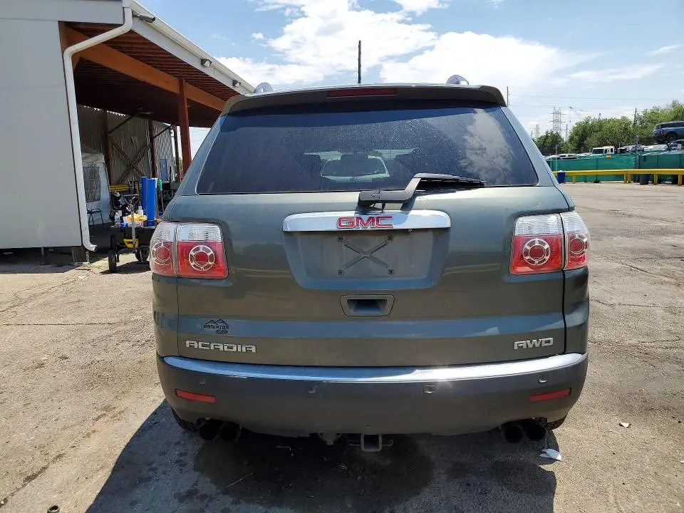 2011 GMC ACADIA SLT-1  