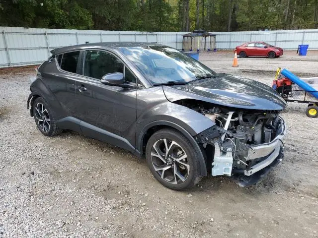 2021 TOYOTA C-HR XLE  