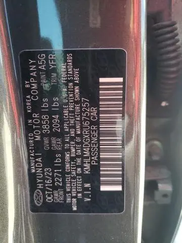 2024 HYUNDAI ELANTRA SEL  