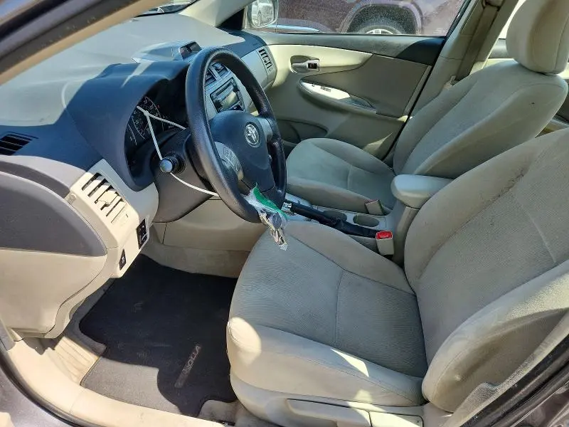 2012 TOYOTA COROLLA LE  