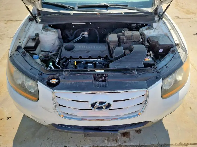 2010 HYUNDAI SANTA FE GLS  