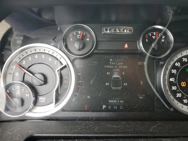 2019 RAM 1500 CLASSIC SLT  