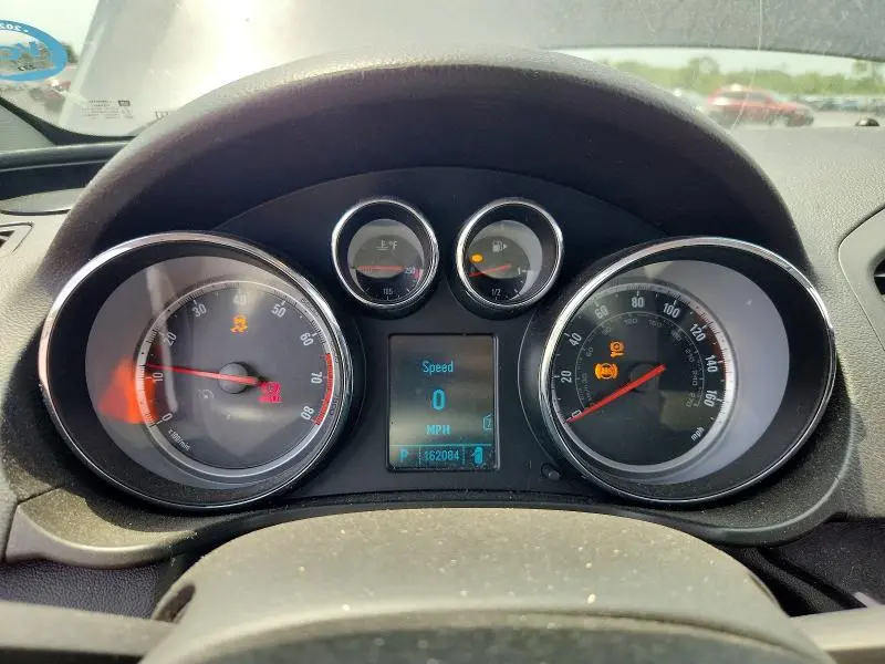 2011 BUICK REGAL CXL  