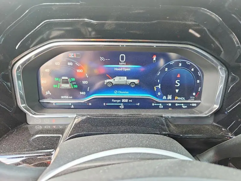 2024 CHEVROLET SILVERADO K1500 LT  