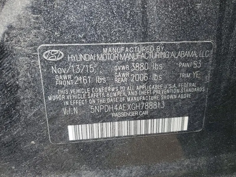 2016 HYUNDAI ELANTRA SE  