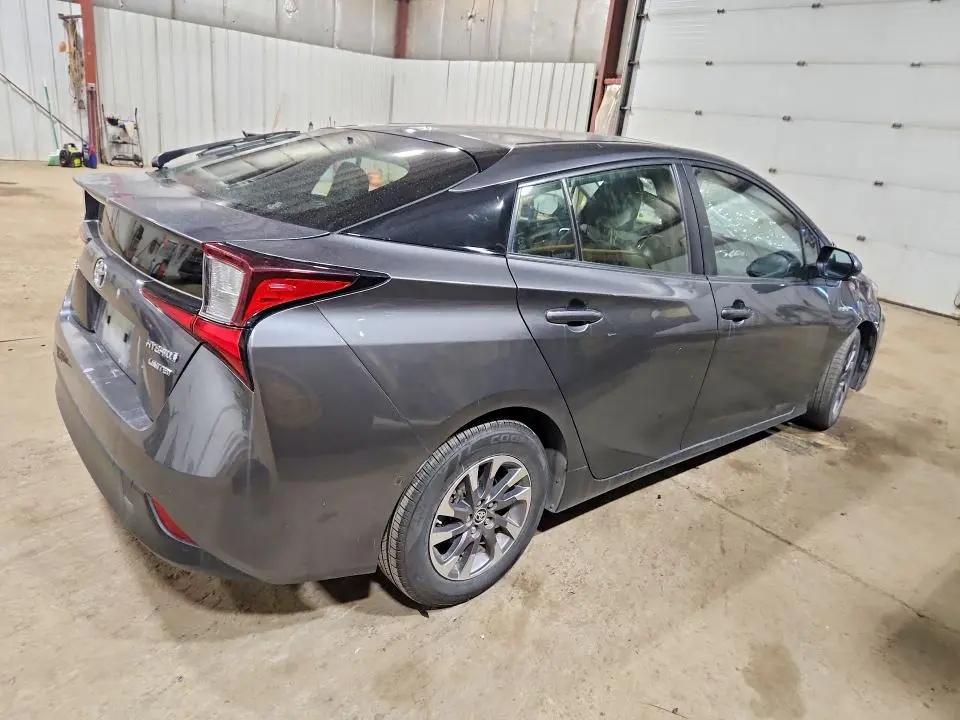 2021 TOYOTA PRIUS LIMITED  