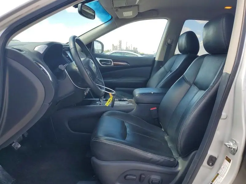 2015 NISSAN PATHFINDER SL  