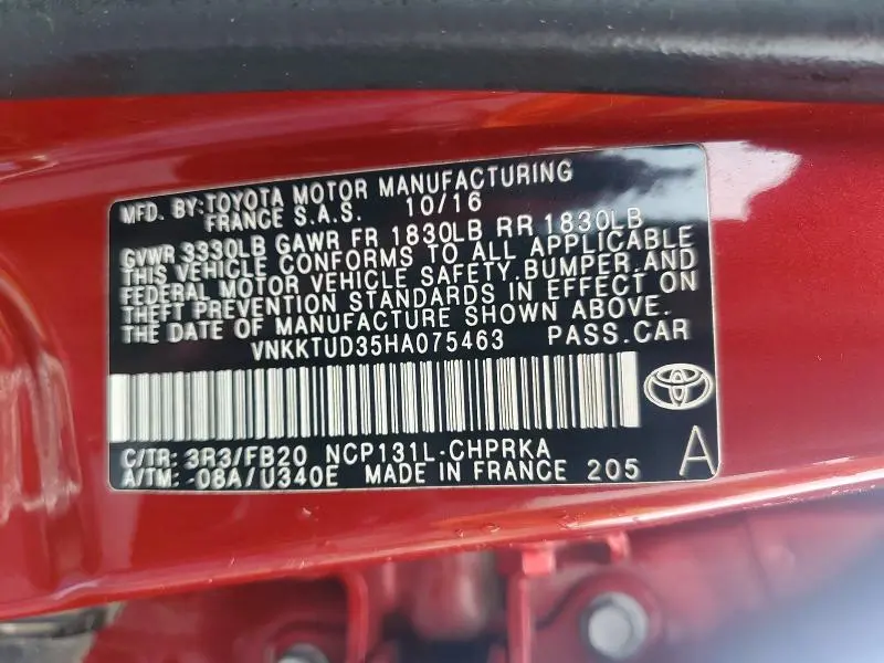 2017 TOYOTA YARIS 5-DOOR LE  