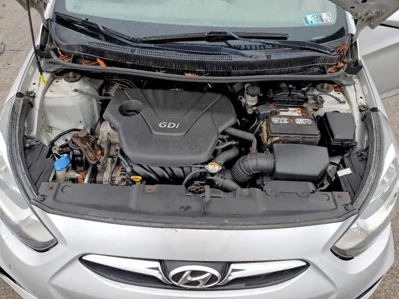 2013 HYUNDAI ACCENT GLS  