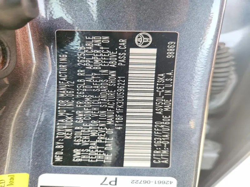 2012 TOYOTA CAMRY SE  