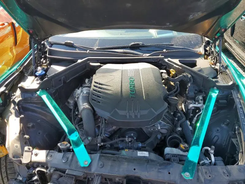 2018 KIA STINGER GT2  