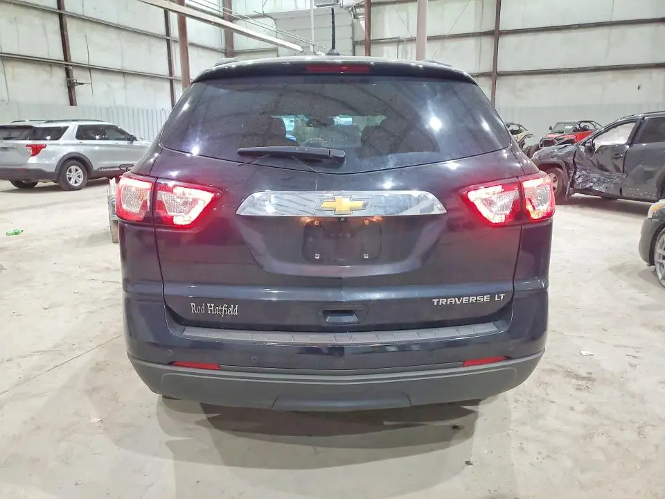 2016 CHEVROLET TRAVERSE LT  