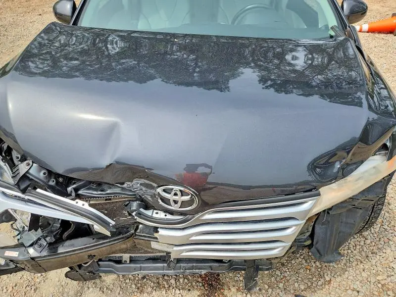 2012 TOYOTA VENZA XLE  