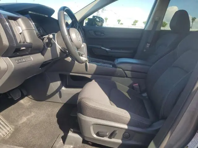 2023 NISSAN PATHFINDER SV  