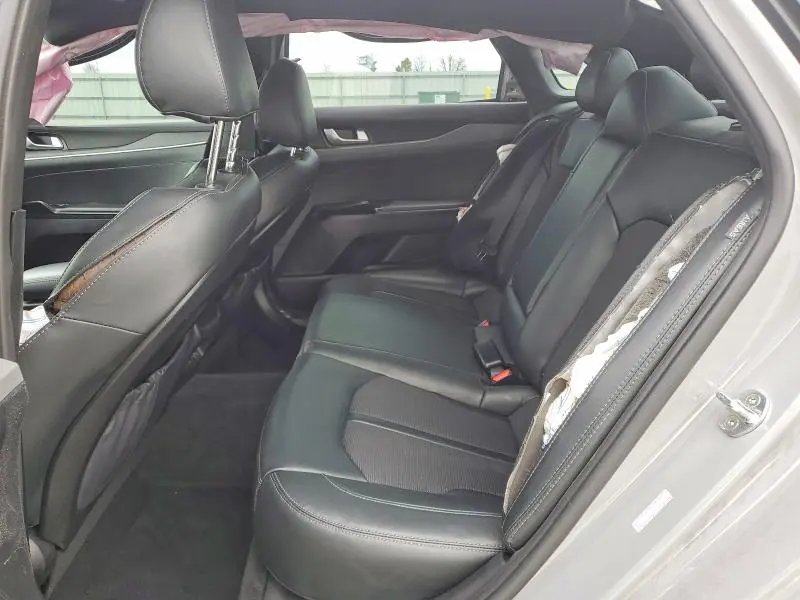 2022 KIA K5 GT LINE  