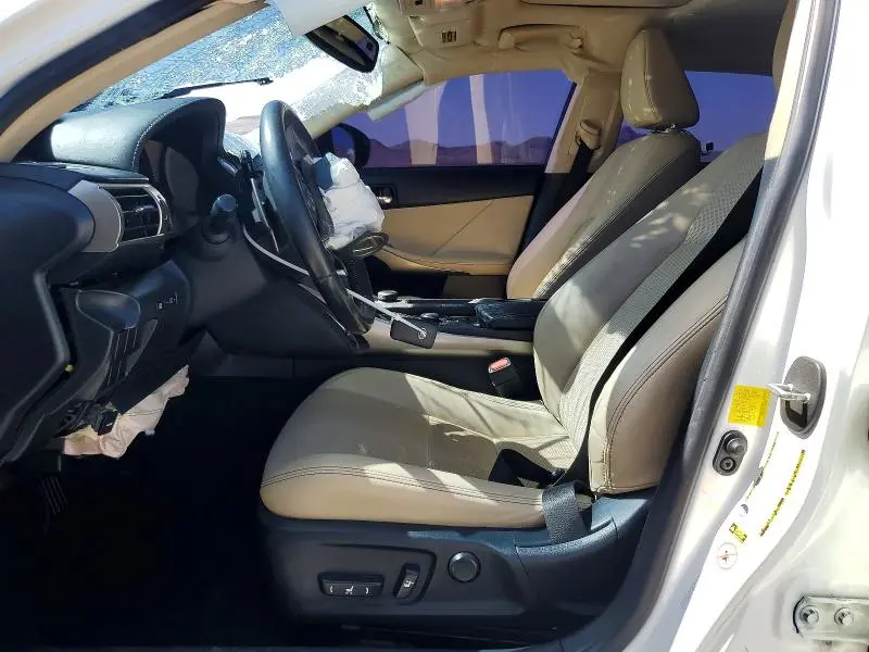2015 LEXUS IS 250  