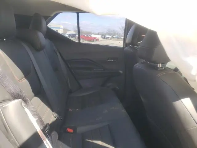 2020 NISSAN KICKS SR  