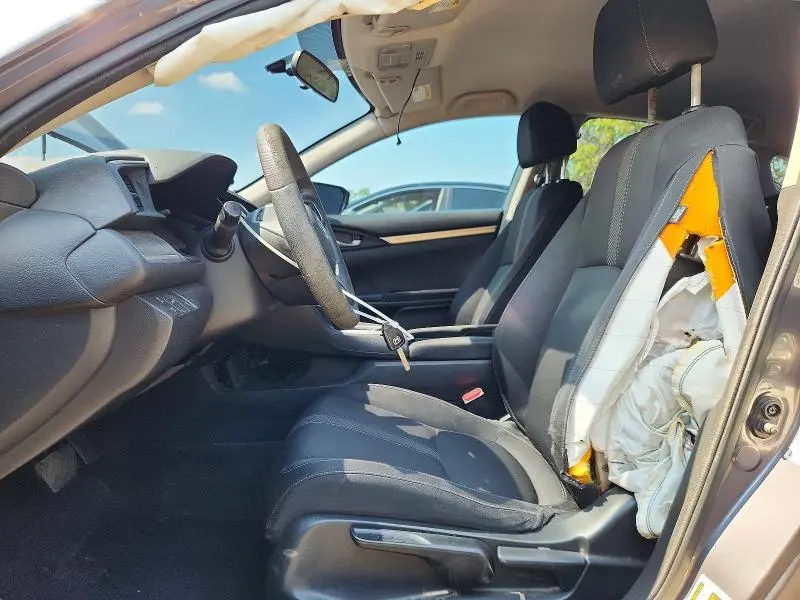 2016 HONDA CIVIC LX  