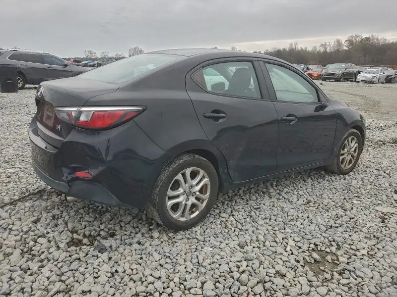 2017 TOYOTA YARIS IA   