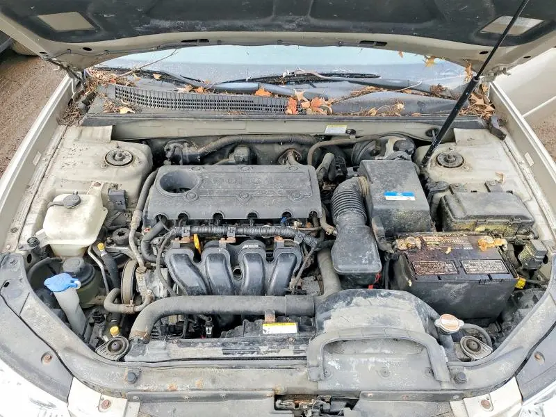 2010 HYUNDAI SONATA GLS  