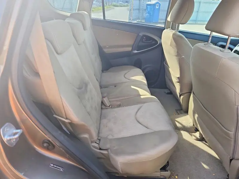 2010 TOYOTA RAV4 BASE  